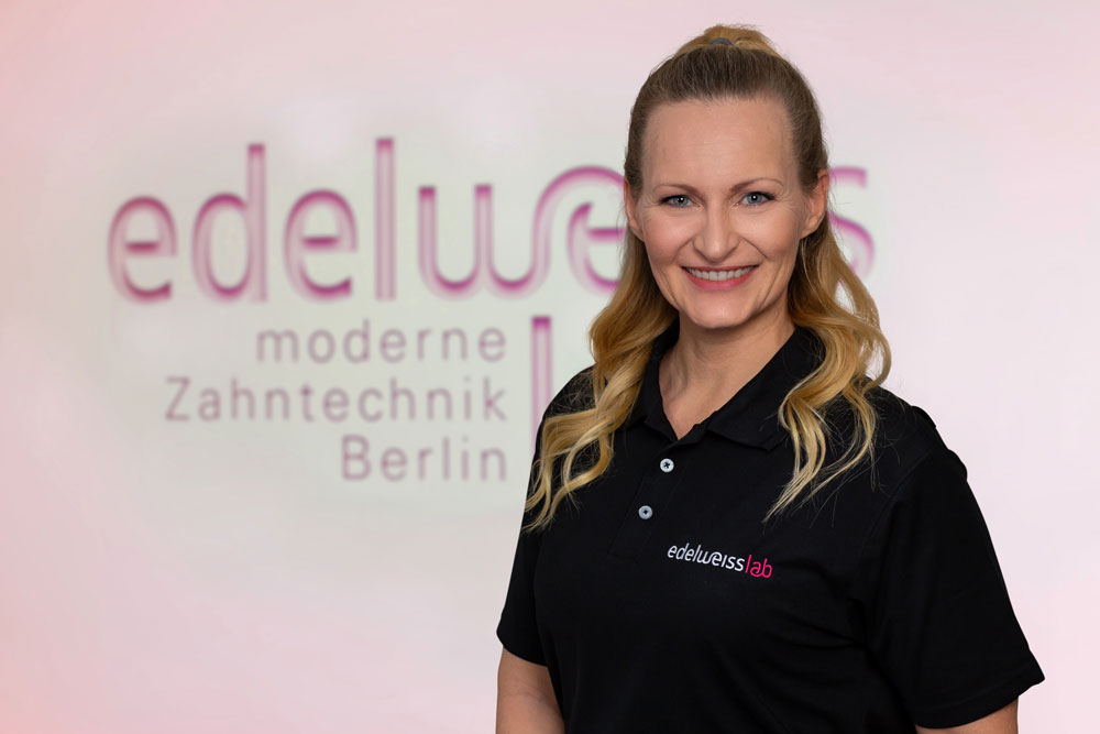 Dentallabor Berlin - edelweiss lab - Frau Hahn